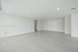 555 34th St - Photo 25