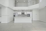 555 34th St - Photo 4