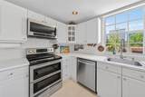 323 Navarre Ave - Photo 10