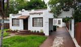 1727 50th St - Photo 2