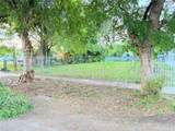 665 43rd St - Photo 11
