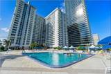 2030 Ocean Dr - Photo 2