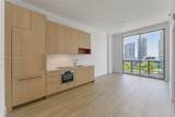 90 32 St - Photo 4