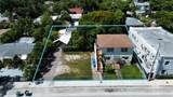 255 32nd St - Photo 1