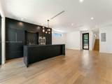227 39th St - Photo 6