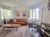 601 11th St - Photo 5