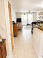2821 Somerset Dr - Photo 9