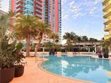 300 Pointe Dr - Photo 29
