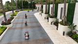 300 Pointe Dr - Photo 32