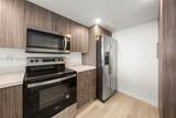 2555 Collins Ave - Photo 14