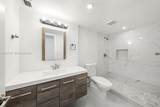 2555 Collins Ave - Photo 21