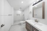 2555 Collins Ave - Photo 26