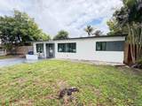 3360 12th Ter - Photo 2