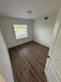 9937 Three Lakes Cir - Photo 22