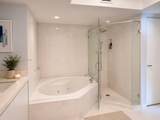 6301 Collins Ave - Photo 16