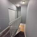 8811 Isles Cr - Photo 6