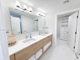 16385 Biscayne Blvd - Photo 23