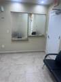 925 30th Ter - Photo 3
