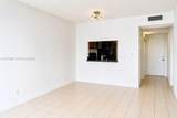 9230 Lagoon Pl - Photo 4