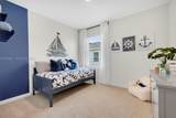 9082 Venetian Sq - Photo 17