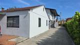 50 28th St - Photo 19