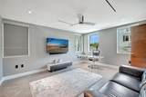 305 Oak St - Photo 16