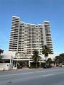 2555 Collins Ave - Photo 37