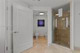 4401 Collins Ave - Photo 30