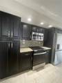 1000 Parkview Dr - Photo 3