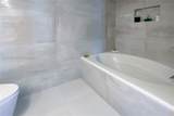 800 Parkview Dr - Photo 7