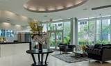 275 18th St - Photo 3