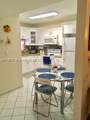 611 Hollybrook Dr - Photo 5