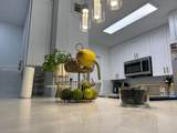 995 Riverside - Photo 7