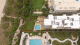 1623 Collins Ave - Photo 2