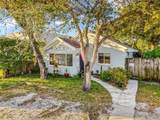 1091 36th St - Photo 2