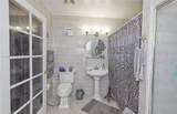 10745 Westwood Lake Dr - Photo 29