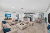 1541 52nd Ave - Photo 3