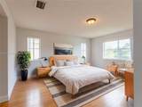 1030 Bluewood Ter - Photo 13