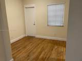 815 40 Street - Photo 2