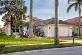 1737 Harbor View Cir - Photo 2
