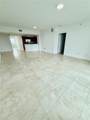15051 Royal Oaks - Photo 15