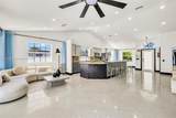 1401 32nd St - Photo 19