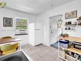 3210 Elizabeth St - Photo 19