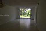 300 Hollybrook Dr - Photo 3