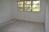 300 Hollybrook Dr - Photo 5