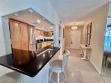 6061 Collins Ave - Photo 19