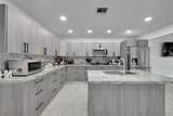 6221 26th St - Photo 4