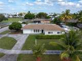 10431 93rd St - Photo 2
