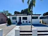 542 20th St - Photo 1