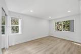 5703 48th Ave - Photo 15